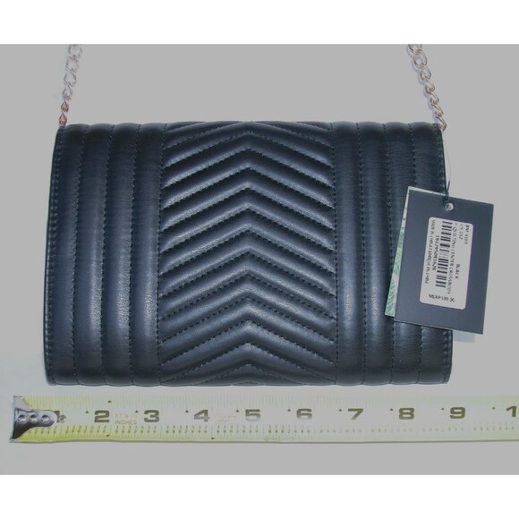 Badgley Mischka Black Quilted Vegan Leather Crossbody Bag With Gold Chain Strap - Picture 4 of 4